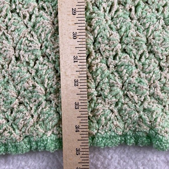 Handmade Crochet Throw Baby Blanket 35x32‎ Afghan Greens Baby Room Neutral - Picture 4 of 8